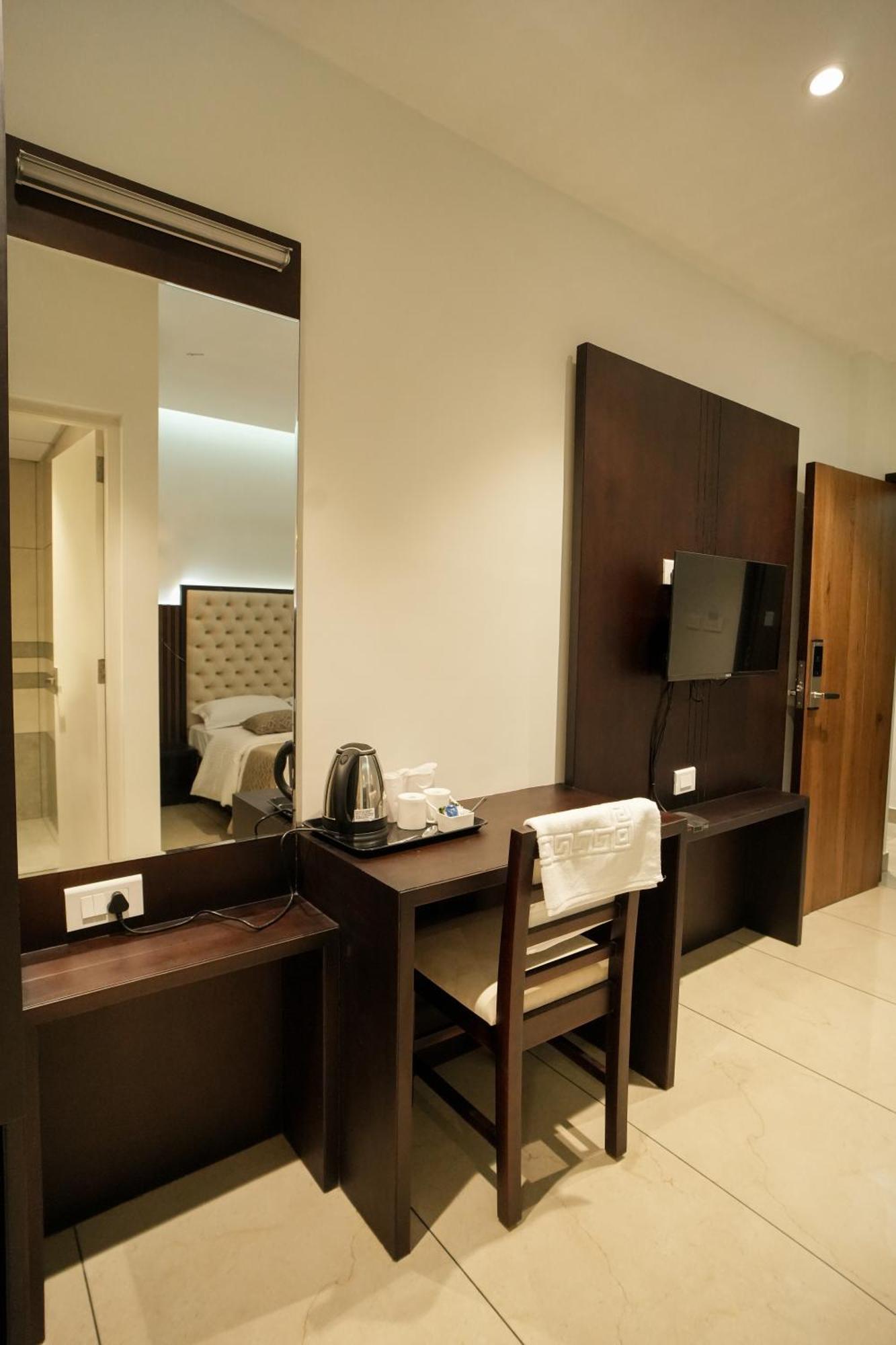 Sulu Residency Kochi Exterior foto